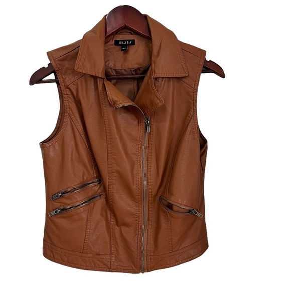 UK2LA camel color zipper closure vest pockets size medium - Picture 1 of 9